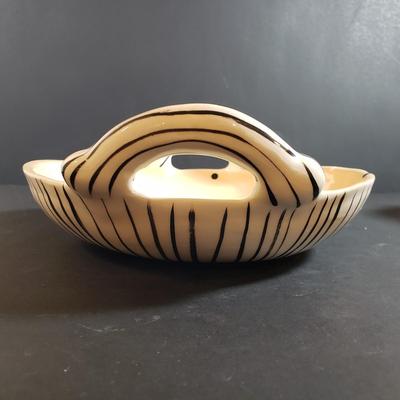 LOT 305B: Collection of Moon & Stars/Black & White Art Pottery