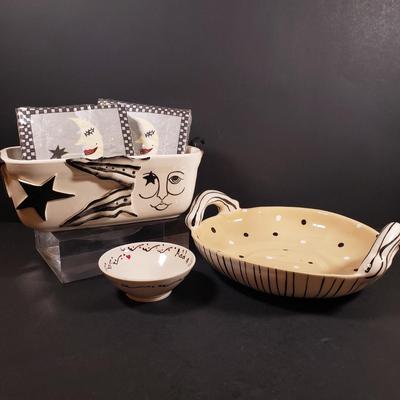 LOT 305B: Collection of Moon & Stars/Black & White Art Pottery