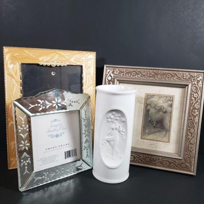 LOT 307B: Rosenthal Germany Porcelain Vase with Collection of Frames