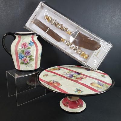 LOT 308B: Kiwi Studio by Bill Smith Cake Stand & Pitcher with New Cake Server Set