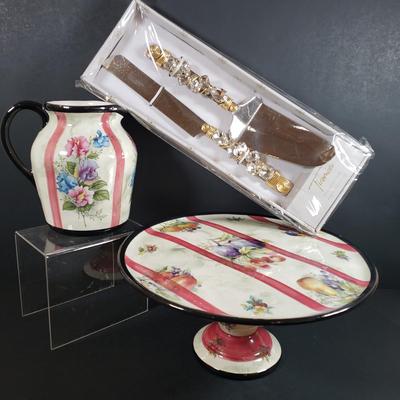LOT 308B: Kiwi Studio by Bill Smith Cake Stand & Pitcher with New Cake Server Set