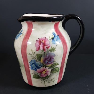 LOT 308B: Kiwi Studio by Bill Smith Cake Stand & Pitcher with New Cake Server Set