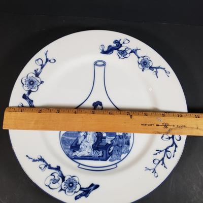 LOT 309B: Set of 6 "Blue Vases" Plates by The Haldon Group