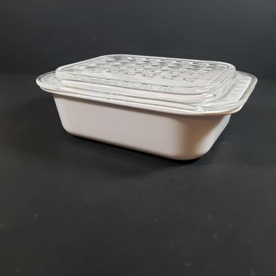 LOT 310B: Corning Ware Broil/Serving Tray & Bakeware, Glass Butter Dish, Artist Signed Folk Art & Heart Rimmed Glass Platters