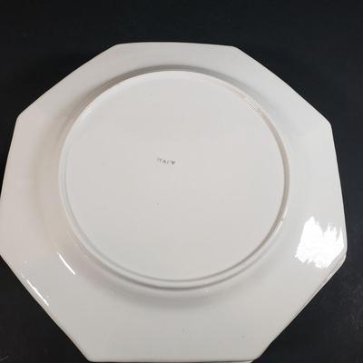 LOT 311B: Italian Ceramic Coral Pattern Plates, Fish Dishes by California Pottery & Ironstone, Large Conch Shell Tureen