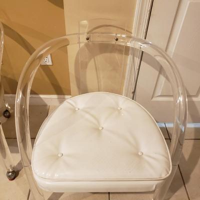 LOT 313B: Set of 4 Lucite Acrylic Rolling Chairs