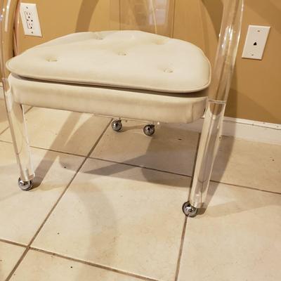 LOT 313B: Set of 4 Lucite Acrylic Rolling Chairs