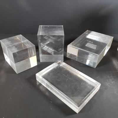 LOT 314B: Lucite Acrylic Side Table/Display Stand & Assortment of Lucite Display Blocks