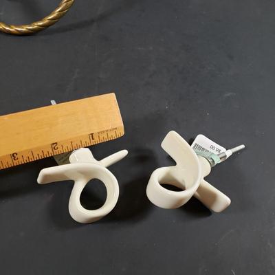 LOT 320B: Decorative Brass Hardware & New Anthropologie Brand Drawer Pulls