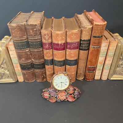 LOT 342B: Jay Strongwater Mayfair Enamel Leaf Bee Clock, Antique Books, and Ornate Bookends