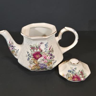 LOT 345B: Various Pieces of Flowered China Including Limoges France, Embassy, Nippon, and More