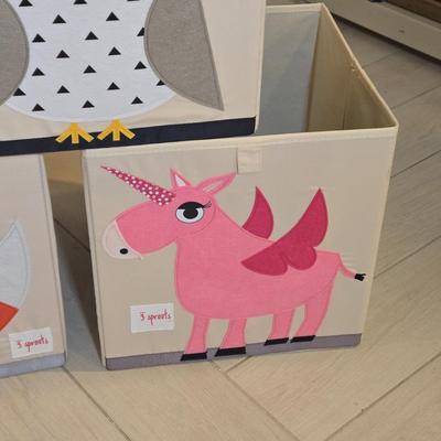 LOT 353B: Collapsible Sprout Fabric Storage Bins