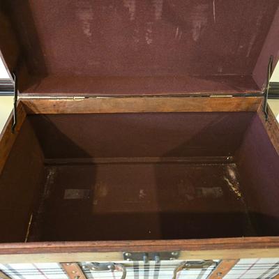 LOT 360B: Decorative Vintage Style Nesting Trunks and Table Decor Double Reel Metal Movie Camera