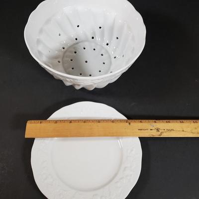 LOT 401B: French Porcelain Berry Bowl Set & Platter by Philippe Deshoulieres, Ann Mallory Hand Painted Platter & Italian Ceramic...