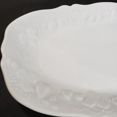 LOT 401B: French Porcelain Berry Bowl Set & Platter by Philippe Deshoulieres, Ann Mallory Hand Painted Platter & Italian Ceramic...