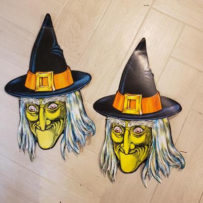 LOT 403B: Set of 10 Vintage Beistle Halloween Cutouts