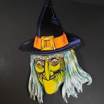 LOT 403B: Set of 10 Vintage Beistle Halloween Cutouts