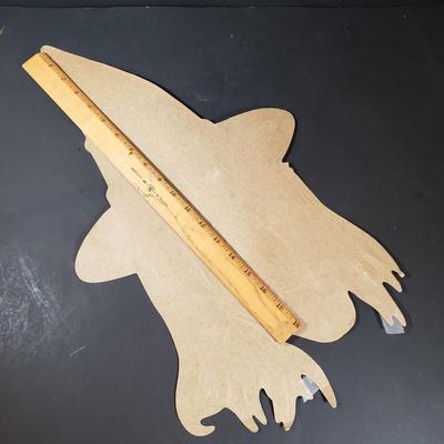 LOT 404B: Set of 9 Vintage Beistle Halloween Cutouts