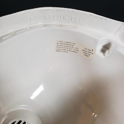 LOT 405B: Star Wars Collection with Vintage C-3PO Mask