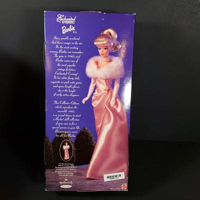 LOT 406B: New Enchanted Evening Barbie & Kelly Kingdom Princess Palace