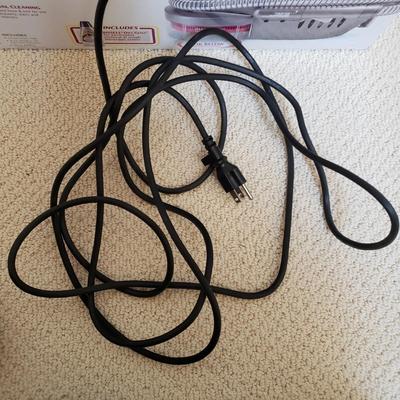 LOT 410Z: Bissell SpotBot Portable Carpet Cleaner