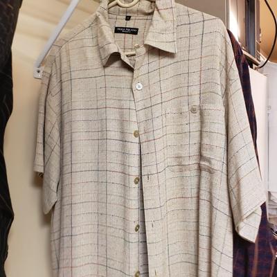 LOT 418MBC: Men's Shirts-Robert Graham, Moda Milano & More