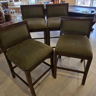 LOT 443B: Two Bar Height Chairs and Two Counter Height Chairs
