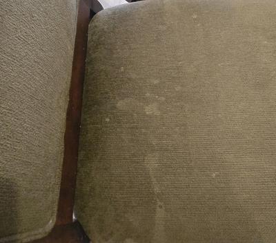 LOT 443B: Two Bar Height Chairs and Two Counter Height Chairs