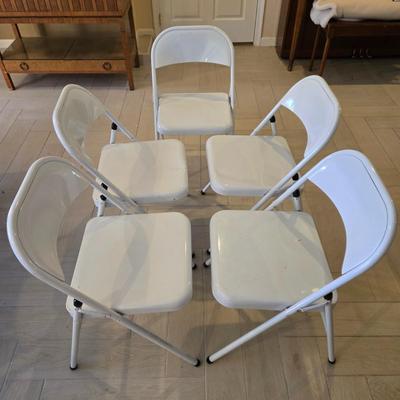 LOT 445B: White Metal Folding Chairs
