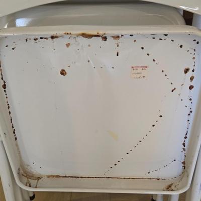 LOT 445B: White Metal Folding Chairs