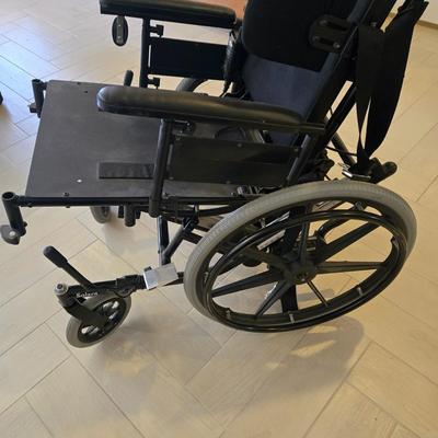 LOT 447B: Motorized Wheelchair
