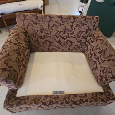 LOT 448B: Bernhardt Love Seat with Matching Ottoman
