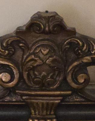 LOT 450B: Decorative Antique Wall Mirror