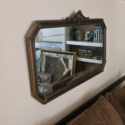 LOT 450B: Decorative Antique Wall Mirror