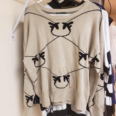 LOT 481MBC: Ladies Sweaters-Ann Taylor, Leo & Ugo, Barbara Wells Studio & More