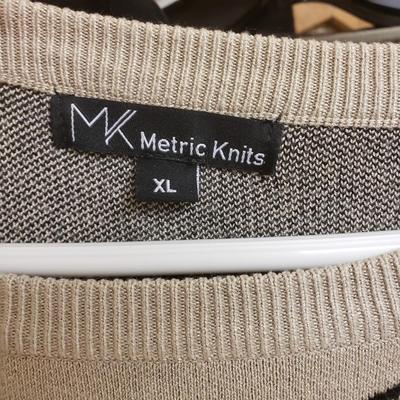 LOT 481MBC: Ladies Sweaters-Ann Taylor, Leo & Ugo, Barbara Wells Studio & More