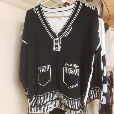 LOT 481MBC: Ladies Sweaters-Ann Taylor, Leo & Ugo, Barbara Wells Studio & More