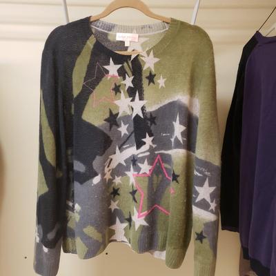LOT 483MBC: Lisa Todd Sweater Collection