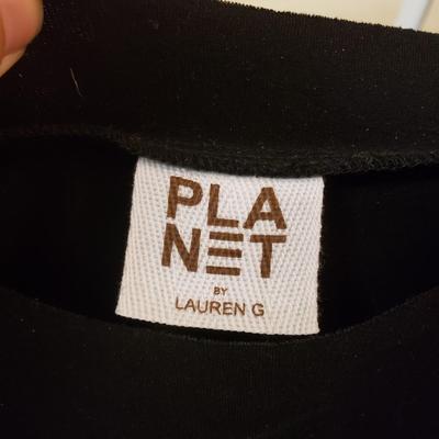 LOT 484MBC: Collection of Tops from PLANET by Lauren G