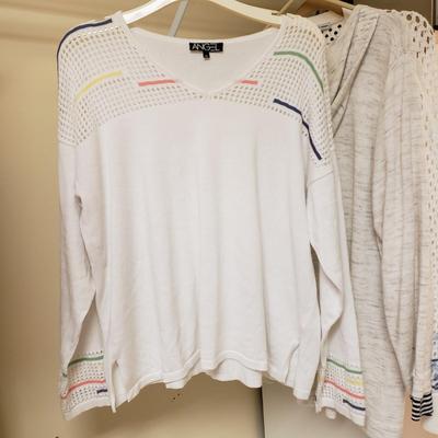 LOT 485MBC: Colorful Knit Tops-Philosophy Cashmere, Nic+Zoe, Cotton by Autumn Cashmere & More