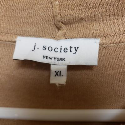 LOT 486MBC: Sweaters by j. society, Lilla P, Drew & More