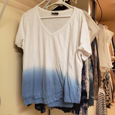 LOT 487MBC: Assorted Tops from Femme Fatale, Counter Culture, Wispr & More