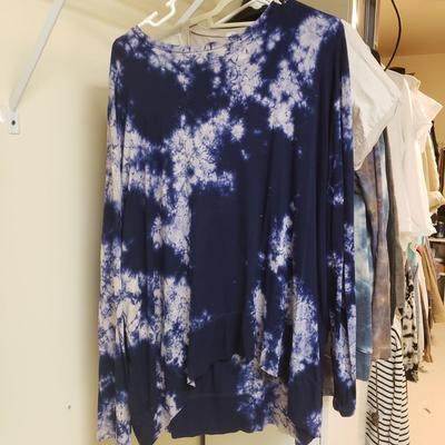 LOT 487MBC: Assorted Tops from Femme Fatale, Counter Culture, Wispr & More