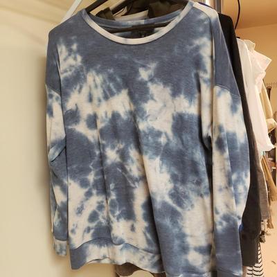 LOT 487MBC: Assorted Tops from Femme Fatale, Counter Culture, Wispr & More