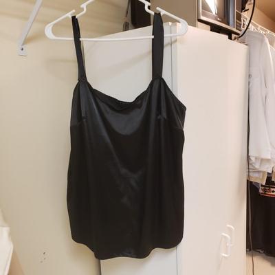 LOT 488MBC: Neutral Tops-Rain+Rose, Nanette Lepore, L'AGENCE & More