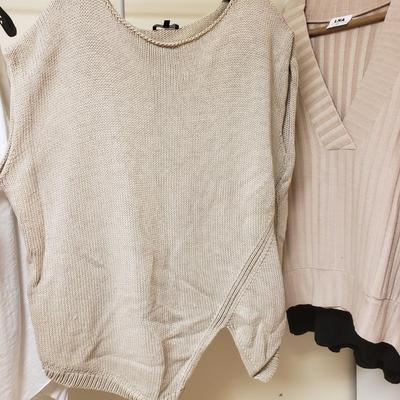 LOT 488MBC: Neutral Tops-Rain+Rose, Nanette Lepore, L'AGENCE & More