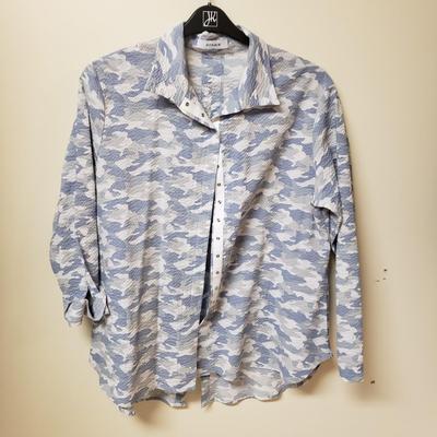 LOT 492MBC: Oversized Shirts & Sweaters-Vitamin, Comfy USA, Jones New York & More