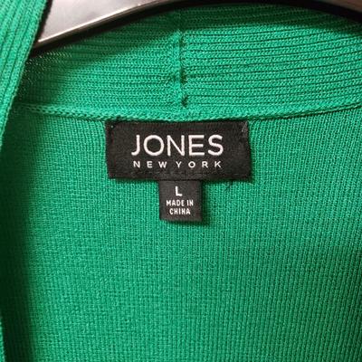 LOT 492MBC: Oversized Shirts & Sweaters-Vitamin, Comfy USA, Jones New York & More