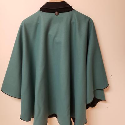 LOT 498MBC: Designer Outerwear-Renfrew, Christopher Calvin, Debra Murray Wearable Art USA