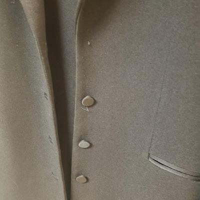 LOT 500MBC: Designer 2&3 Piece Sets-Basler Black Label & More